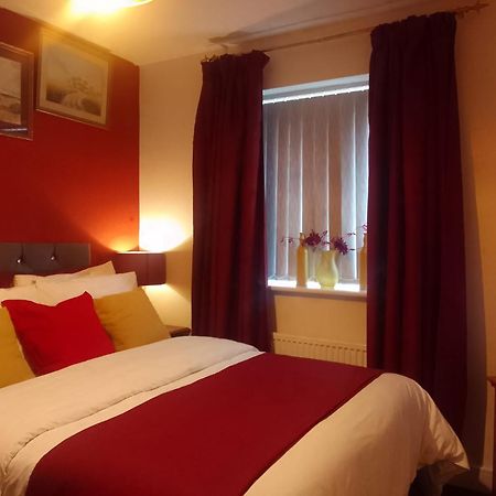 Cosy Stay In Walsall By Ideal Home Bloxwich Eksteriør billede
