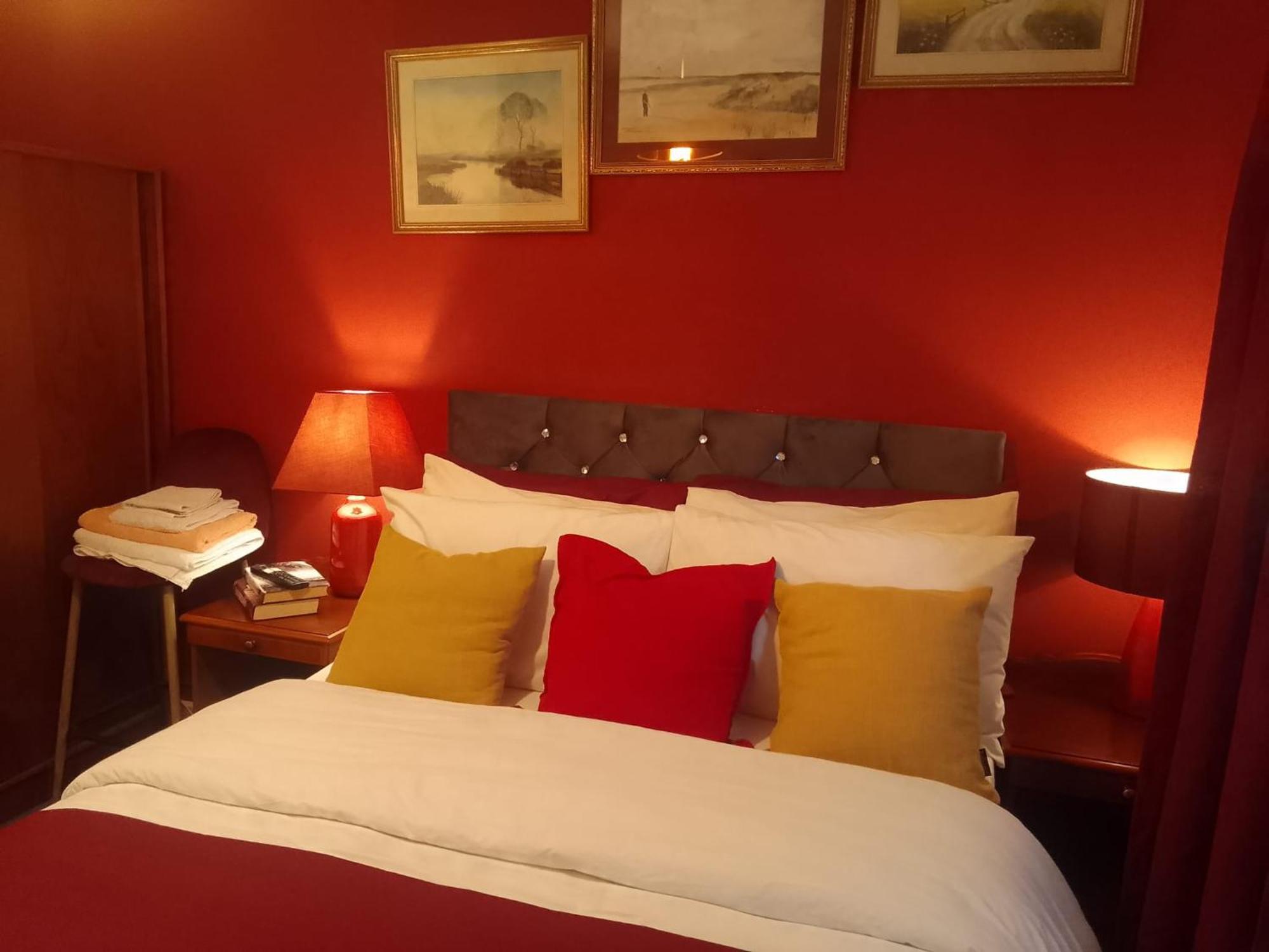 Cosy Stay In Walsall By Ideal Home Bloxwich Eksteriør billede