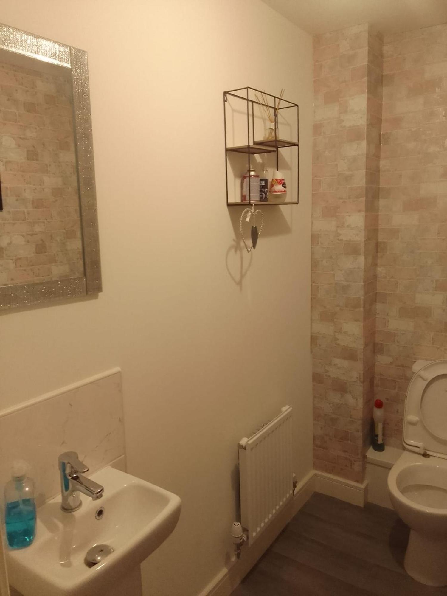 Cosy Stay In Walsall By Ideal Home Bloxwich Eksteriør billede