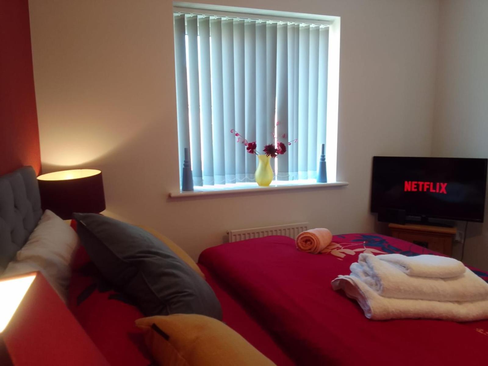 Cosy Stay In Walsall By Ideal Home Bloxwich Eksteriør billede